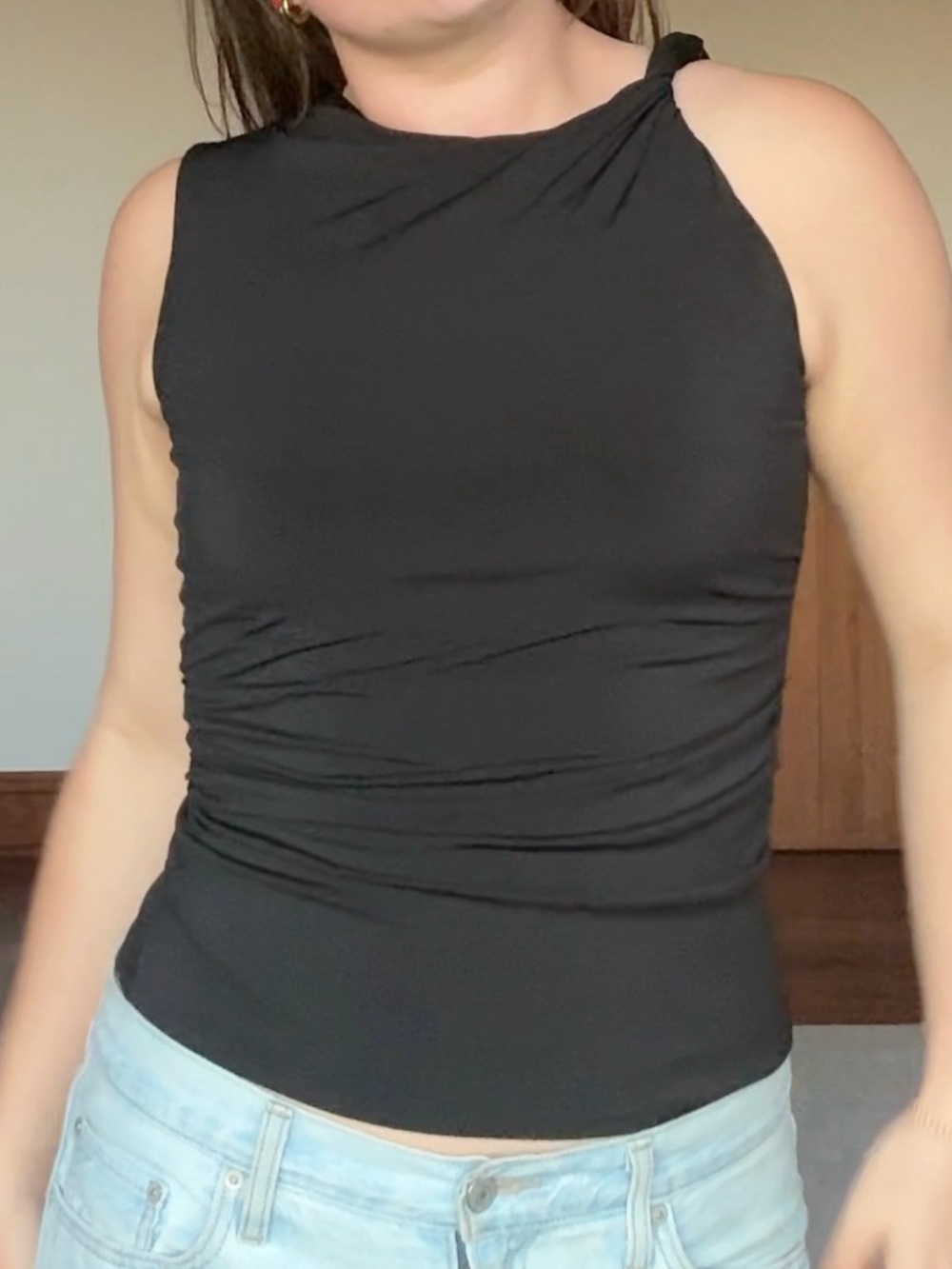 H&M Black Asymmetrical Side Ruched Twist Neck Tank Top Size Medium